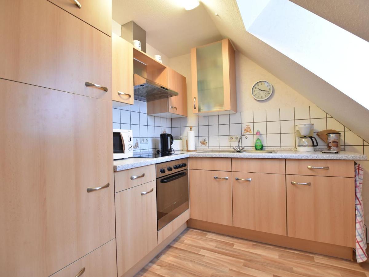 Attractive Apartment In Kluetz Near The Sea Klutz Buitenkant foto